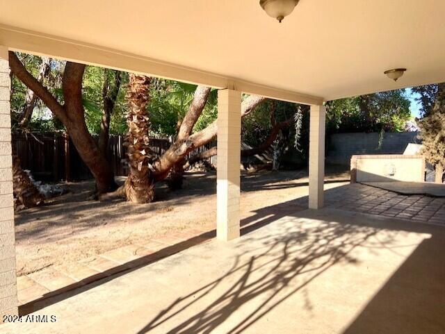 334 W BUTLER Drive
