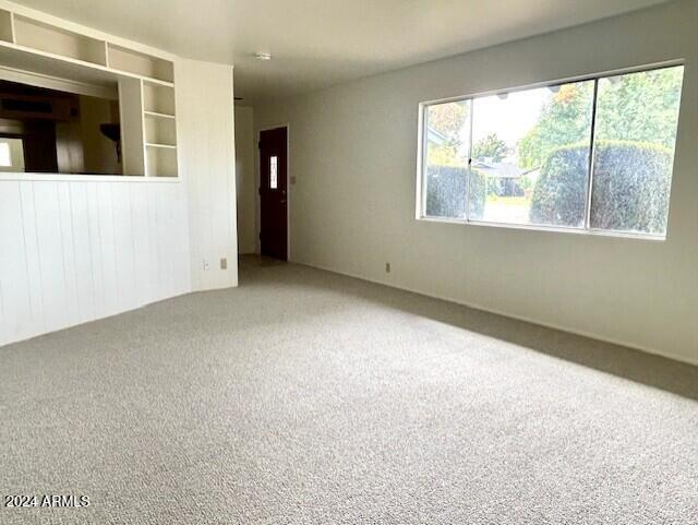 334 W BUTLER Drive