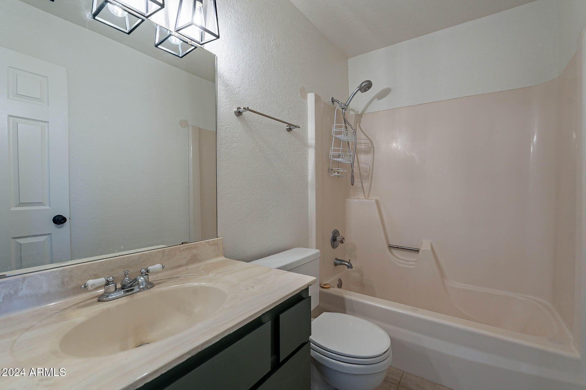 2232 W LINDNER Avenue 22