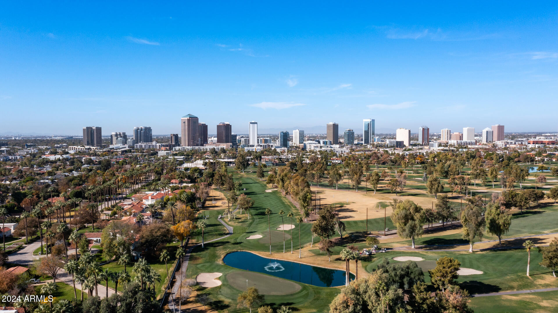 2921 N MANOR Drive W