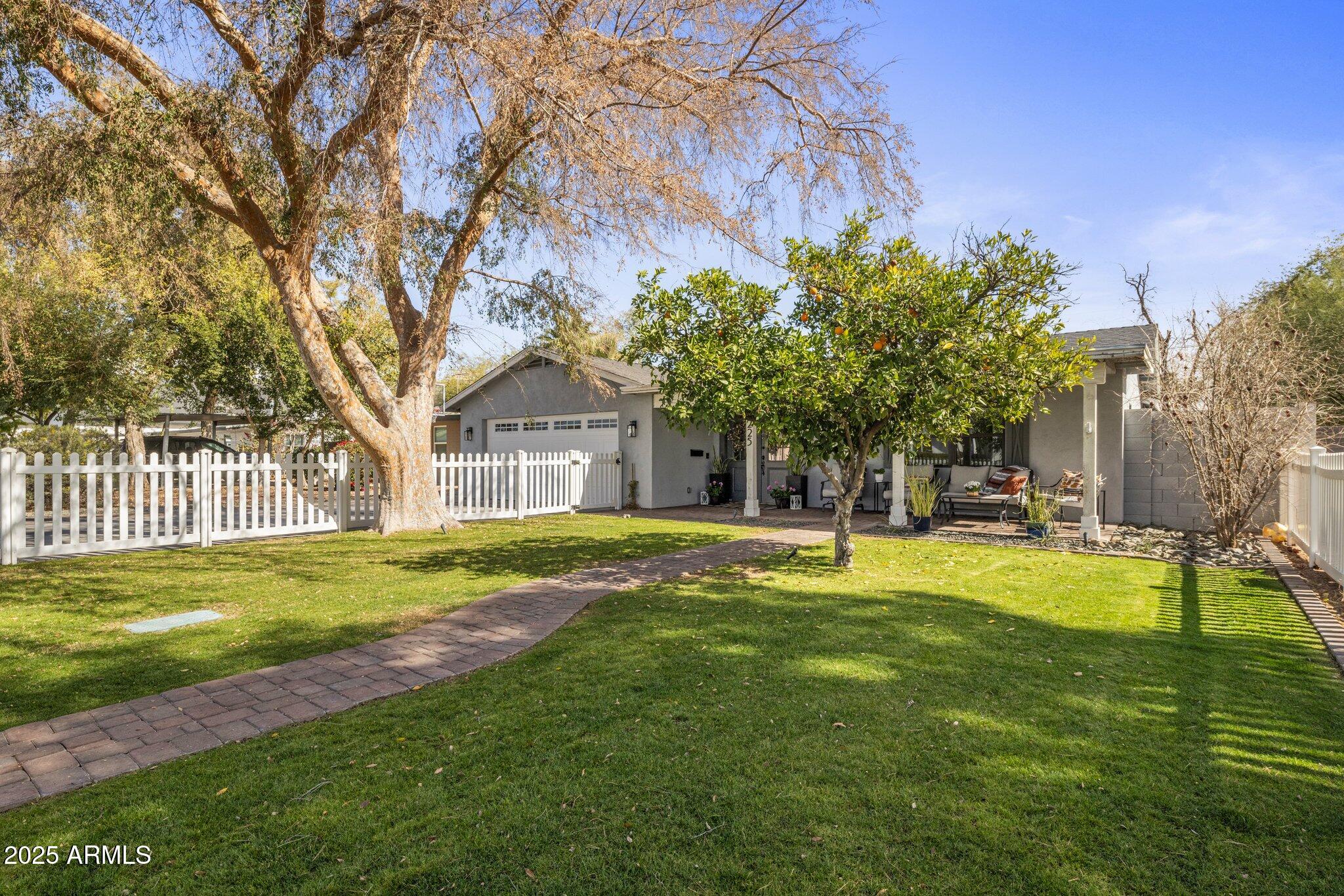4225 N 42ND Street