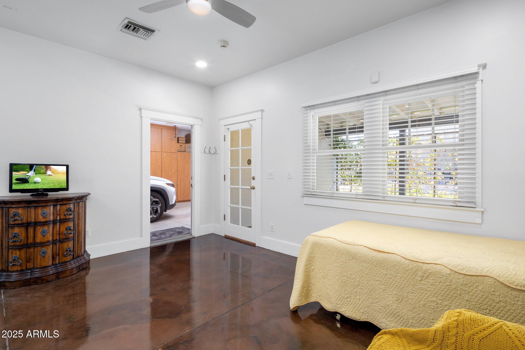 144 W PALM Lane