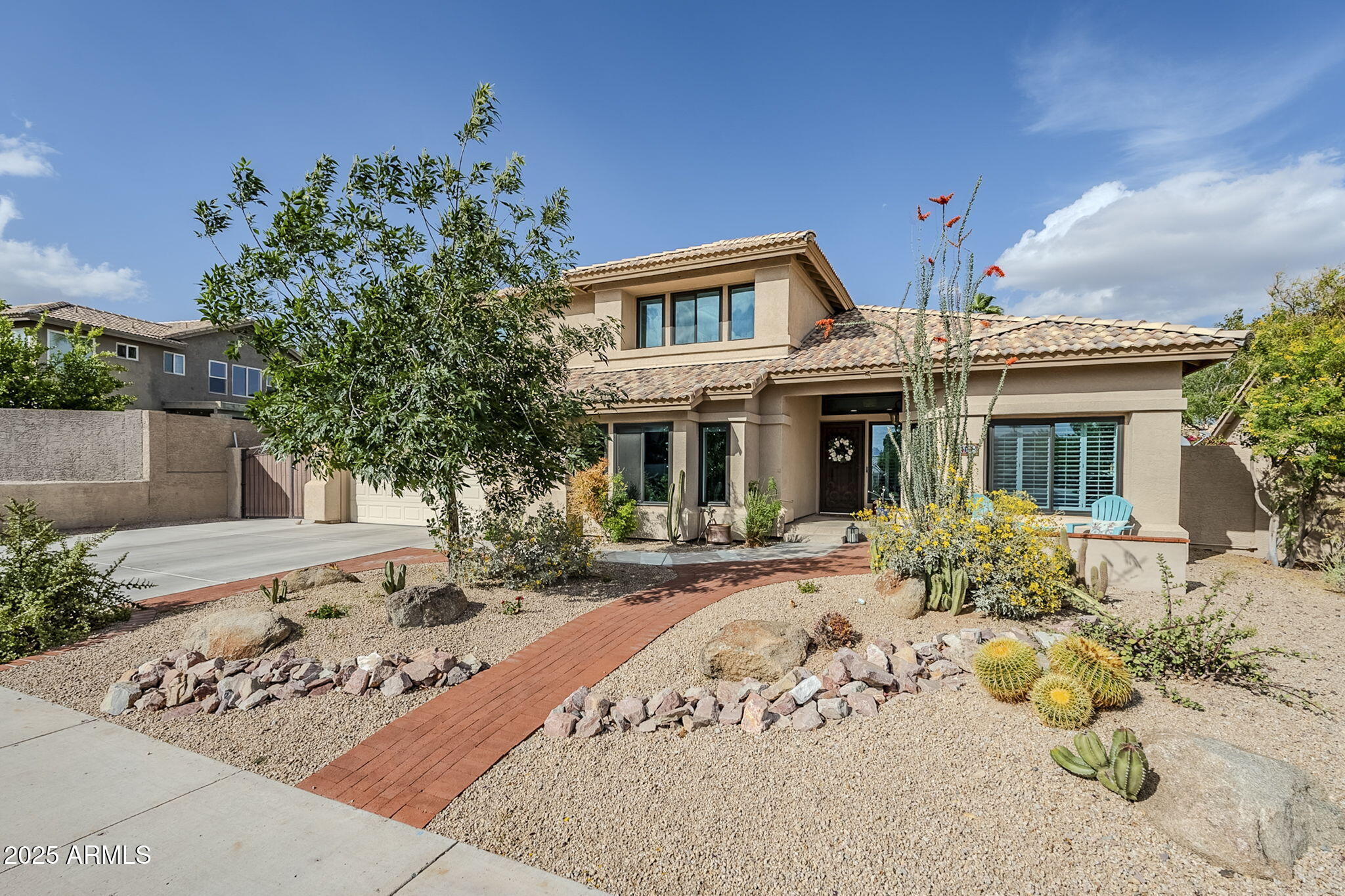 2468 E DRY CREEK Road
