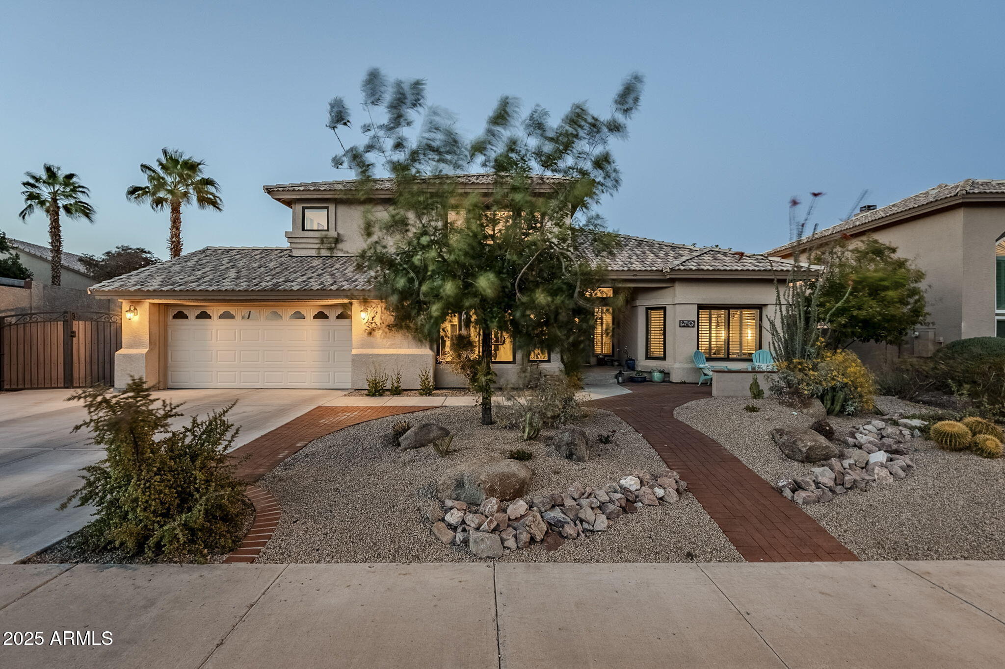 2468 E DRY CREEK Road