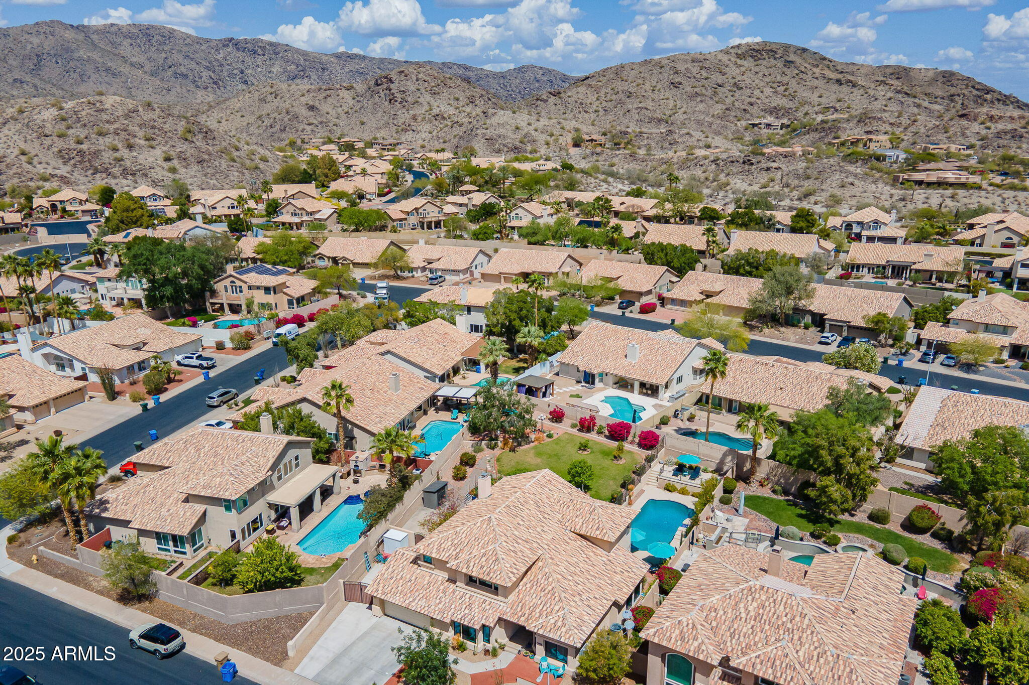 2468 E DRY CREEK Road