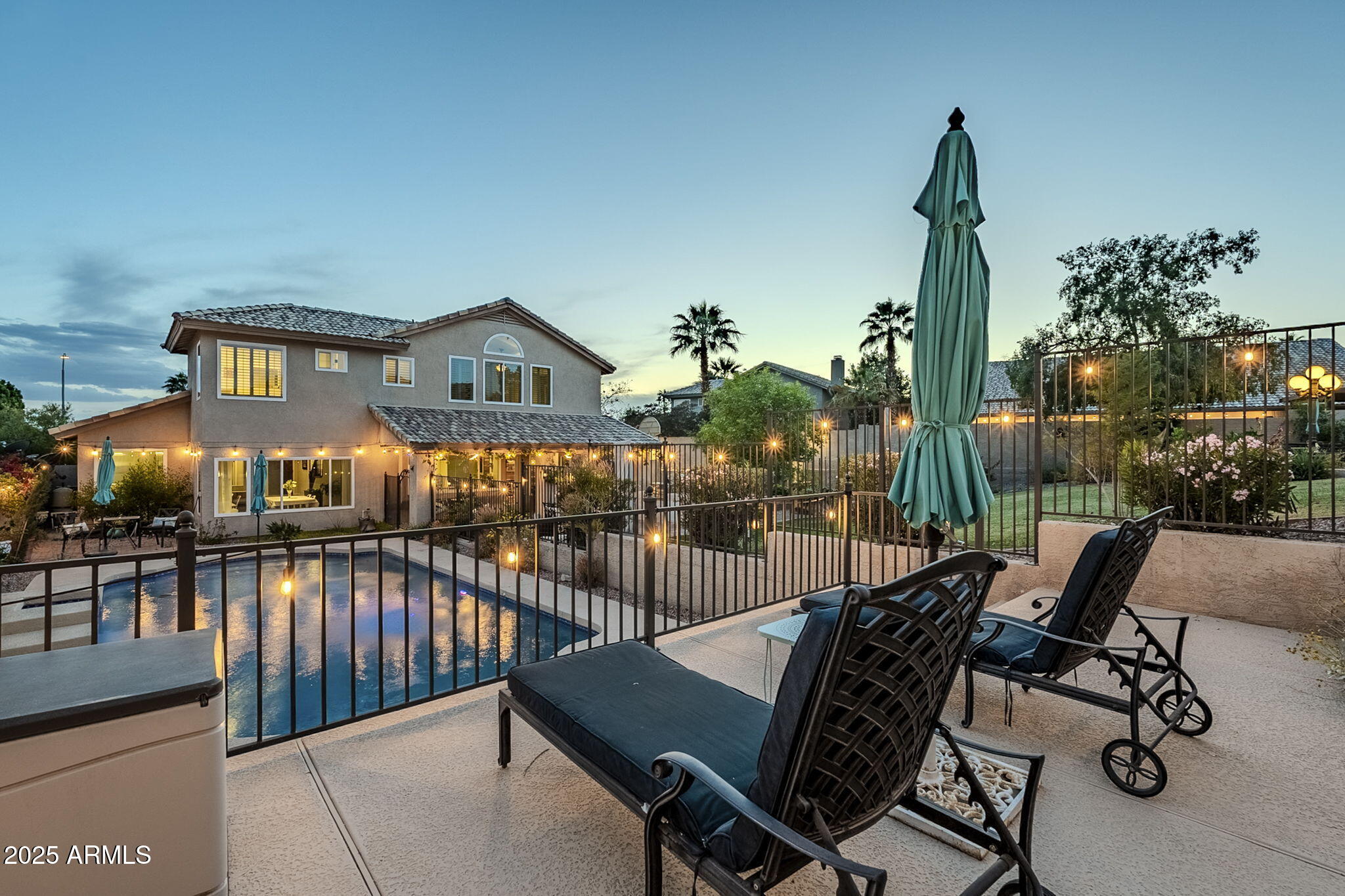 2468 E DRY CREEK Road