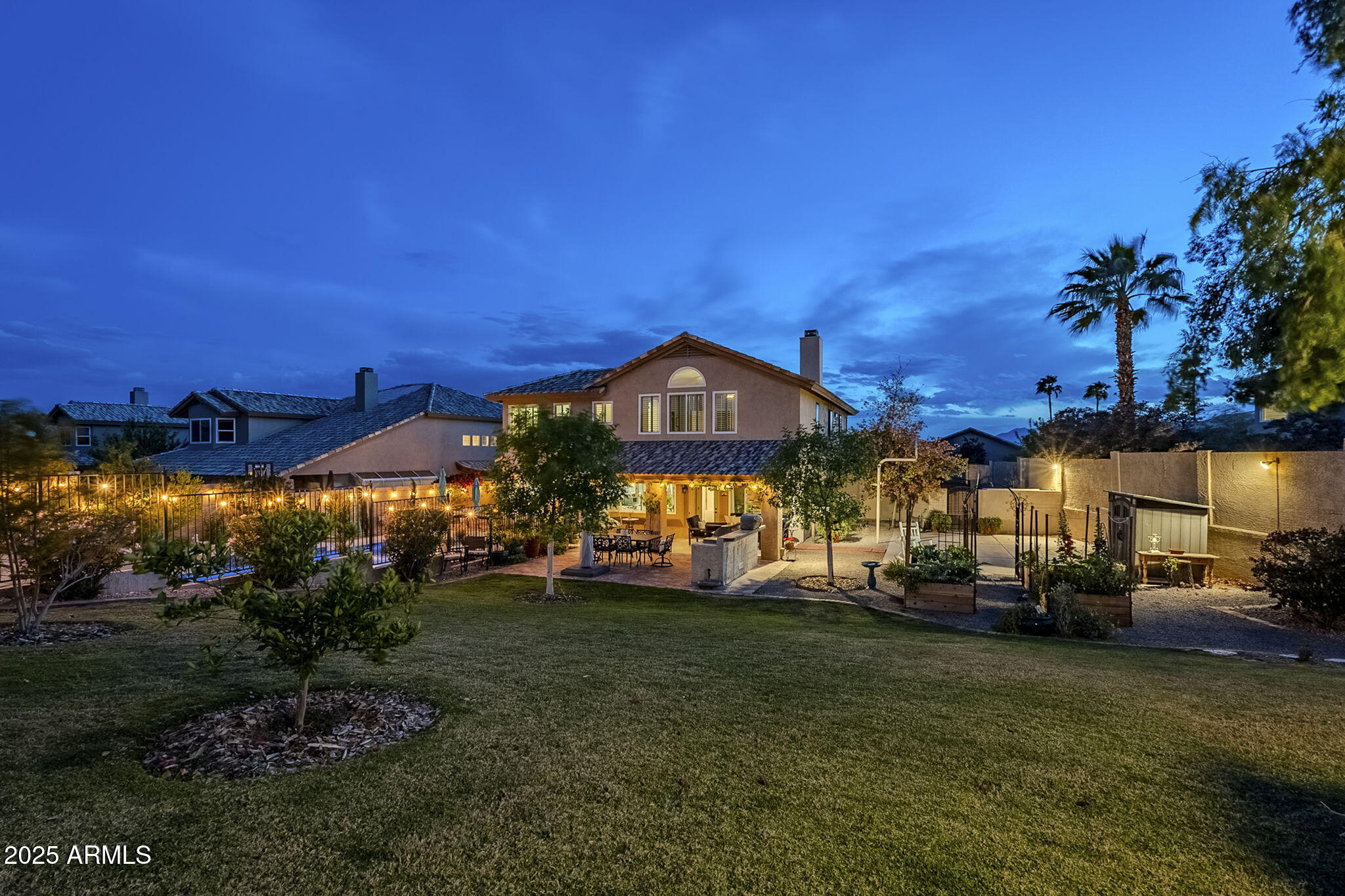 2468 E DRY CREEK Road