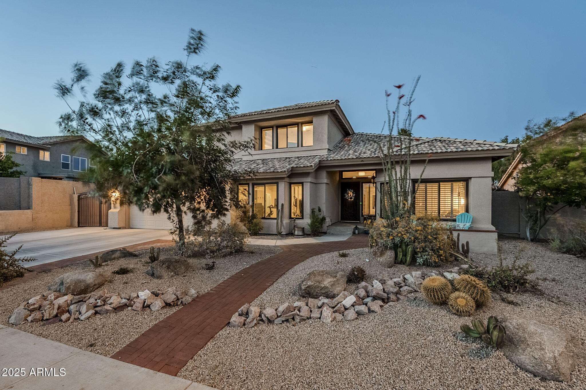 2468 E DRY CREEK Road