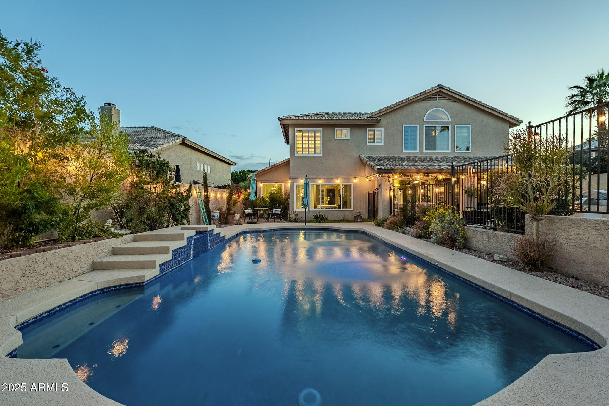 2468 E DRY CREEK Road
