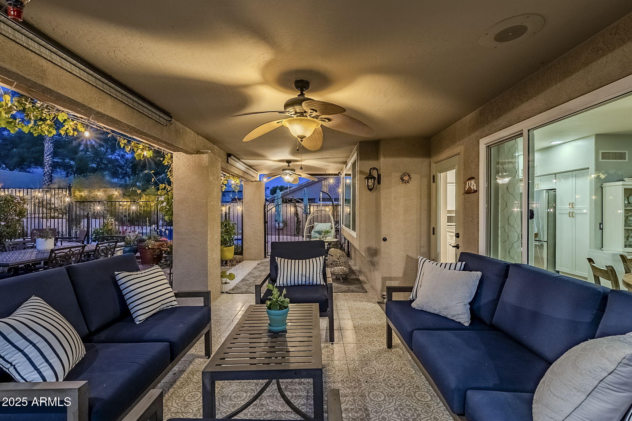 2468 E DRY CREEK Road