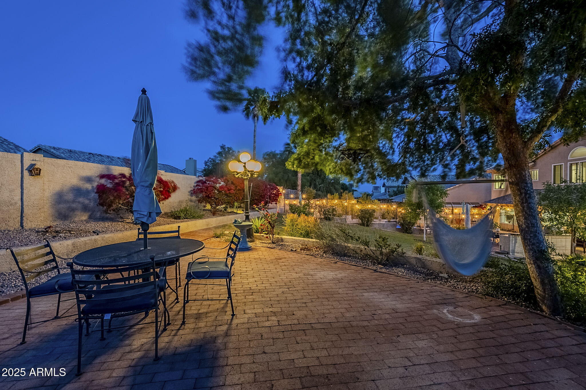 2468 E DRY CREEK Road