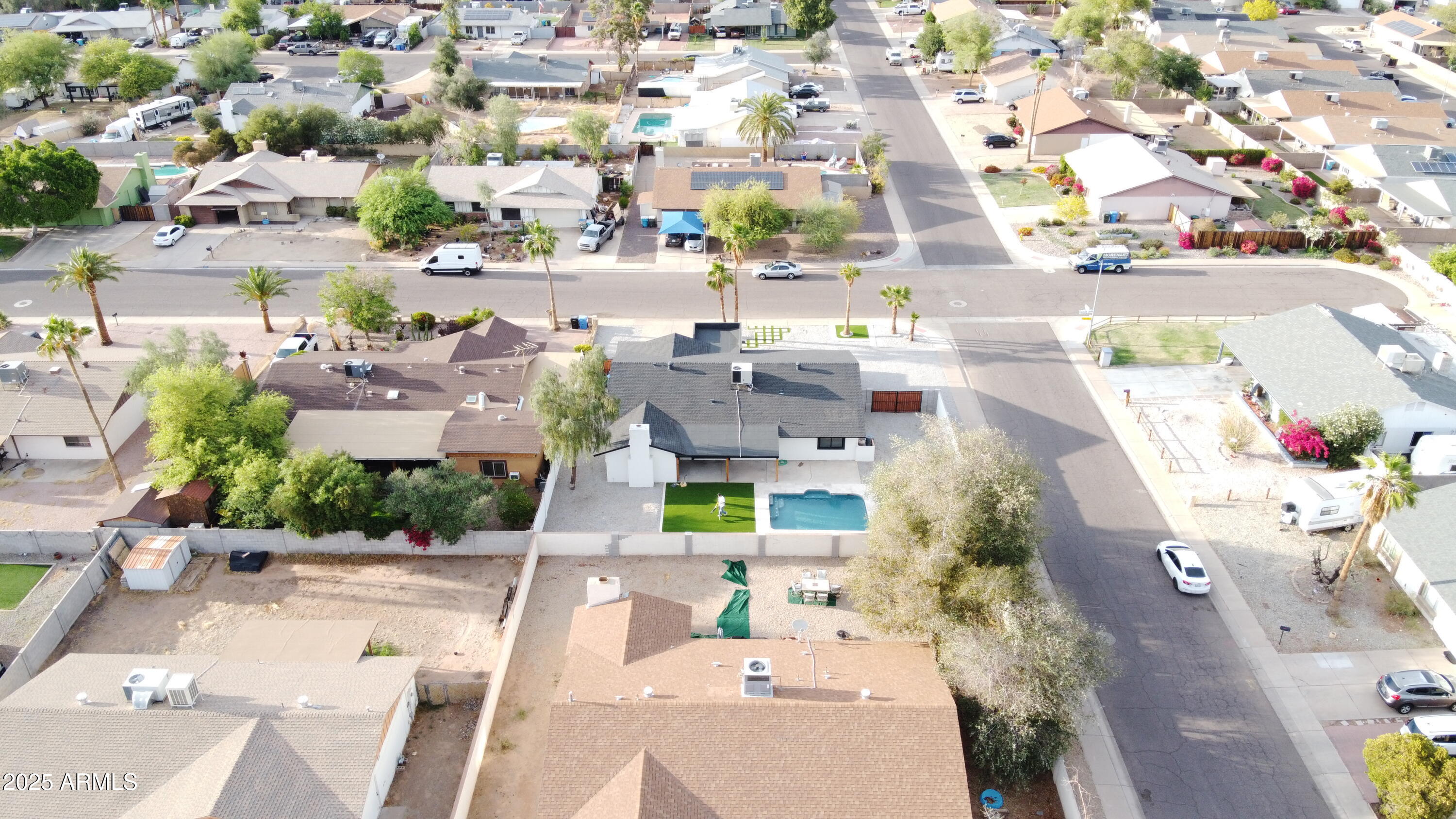 2905 W CAMPO BELLO Drive
