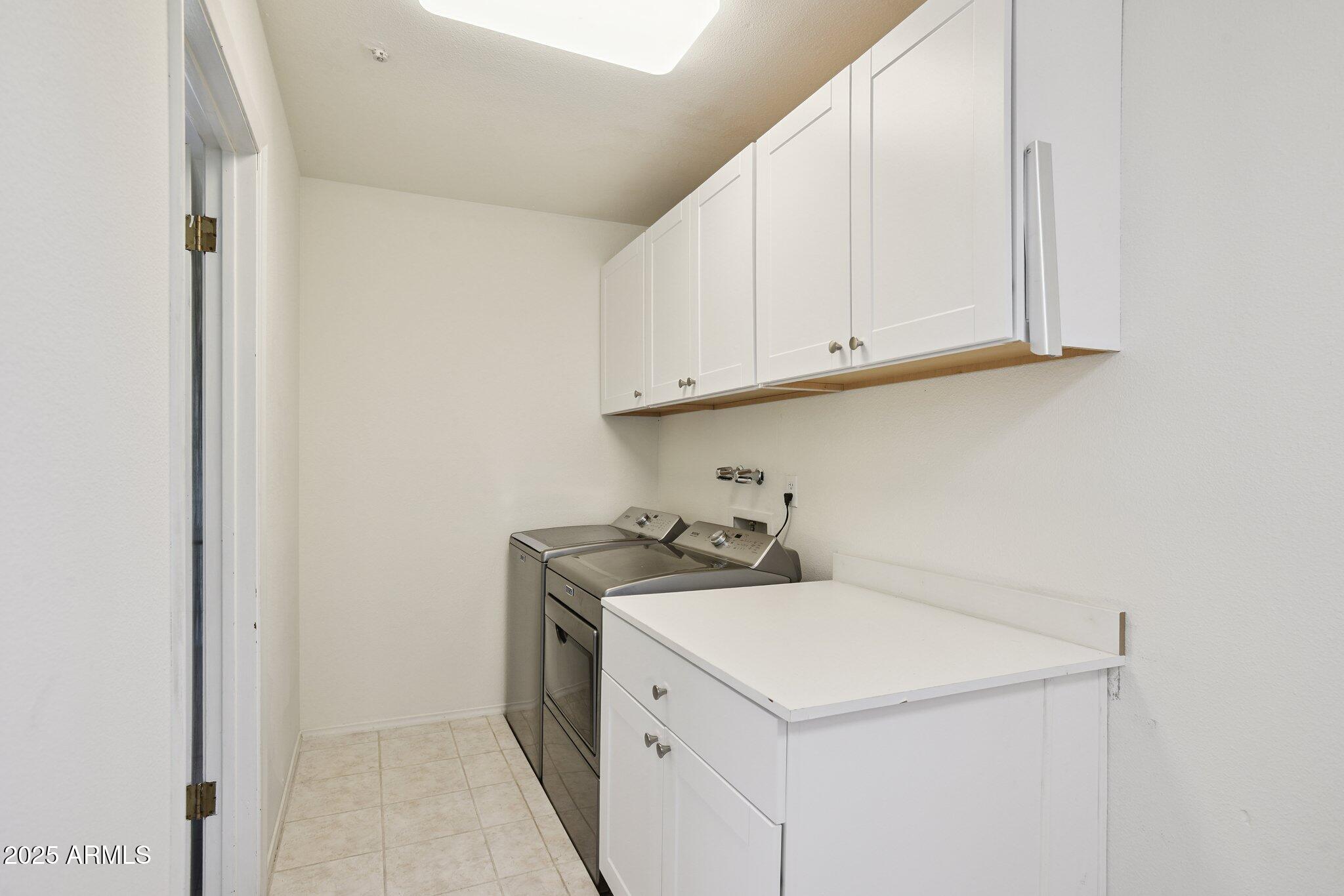 25 E BUTLER Drive