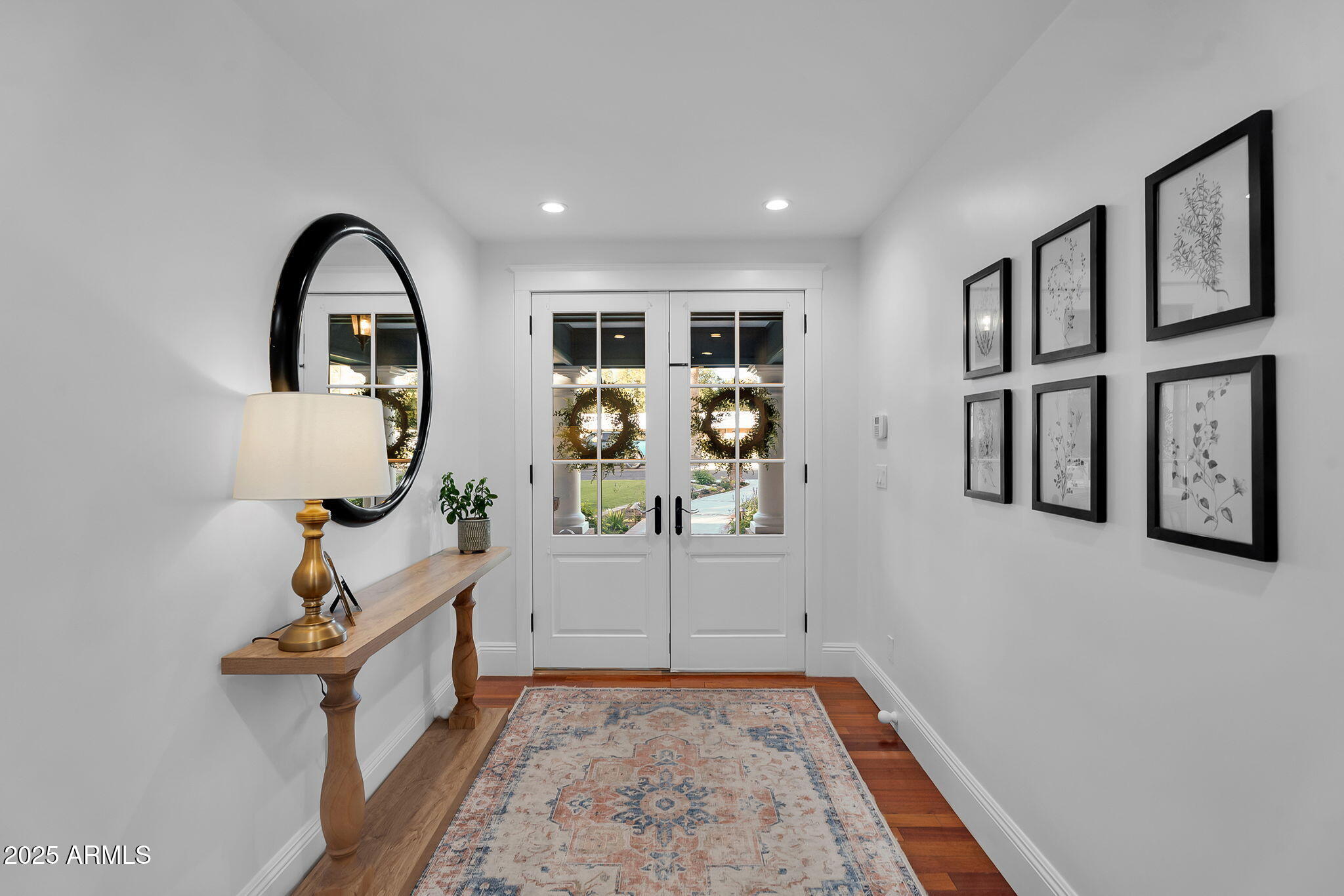 229 W BERRIDGE Lane