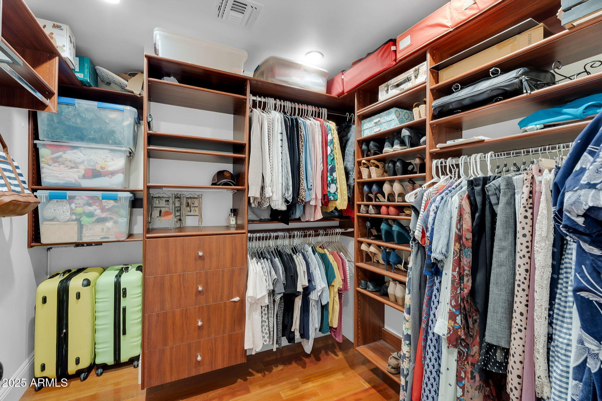 229 W BERRIDGE Lane