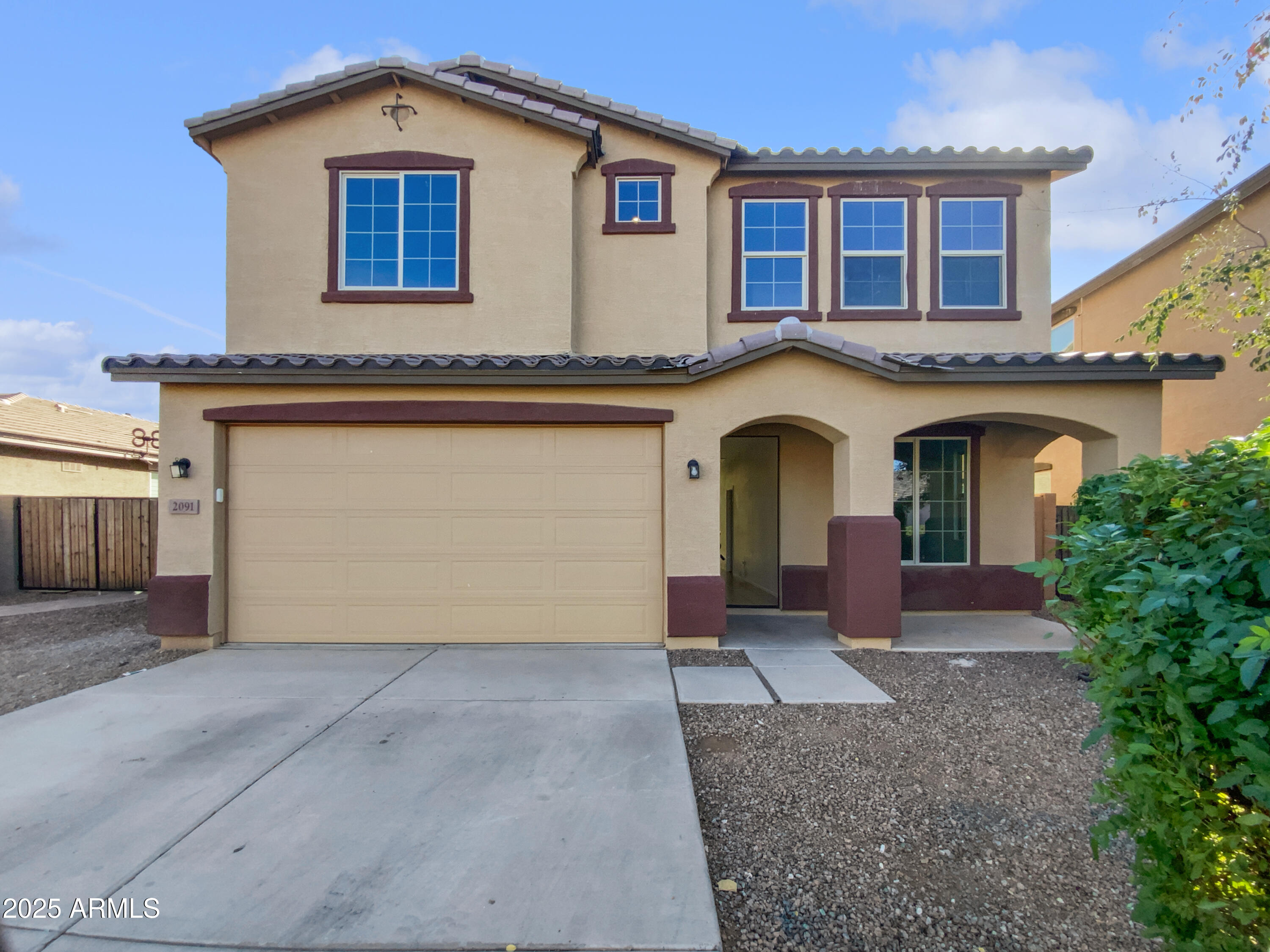 2091 W GARLAND Drive