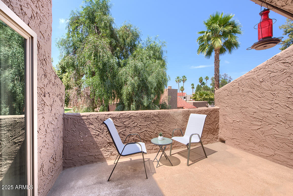 7316 N VIA CAMELLO DEL NORTE 106
