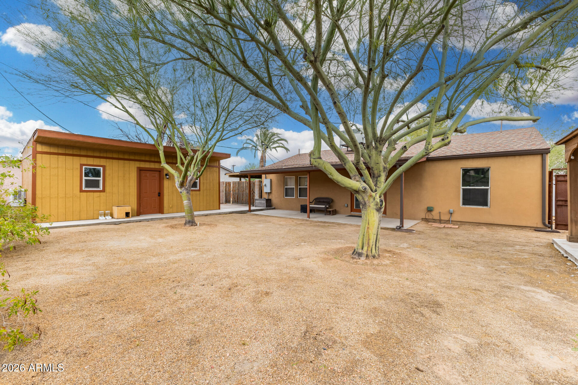 3224 N 26TH Place