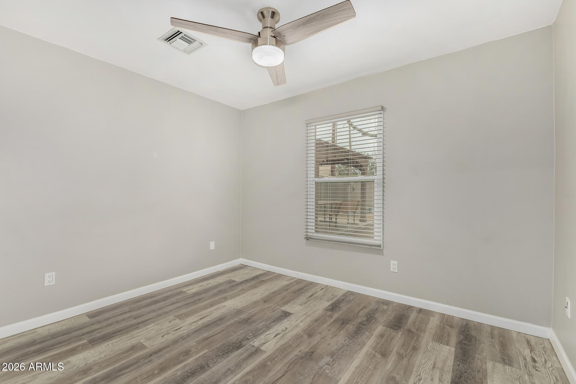 3224 N 26TH Place