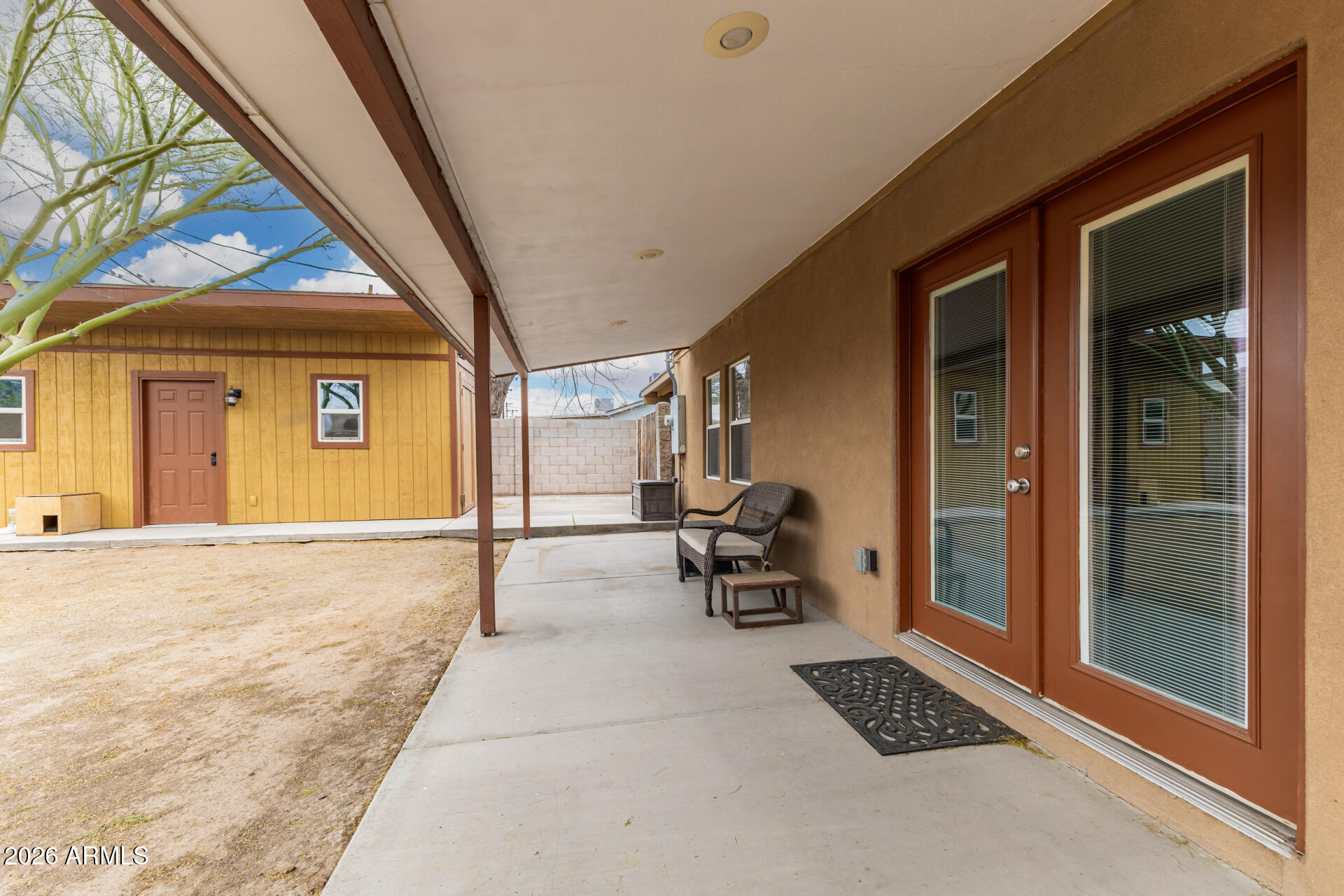 3224 N 26TH Place