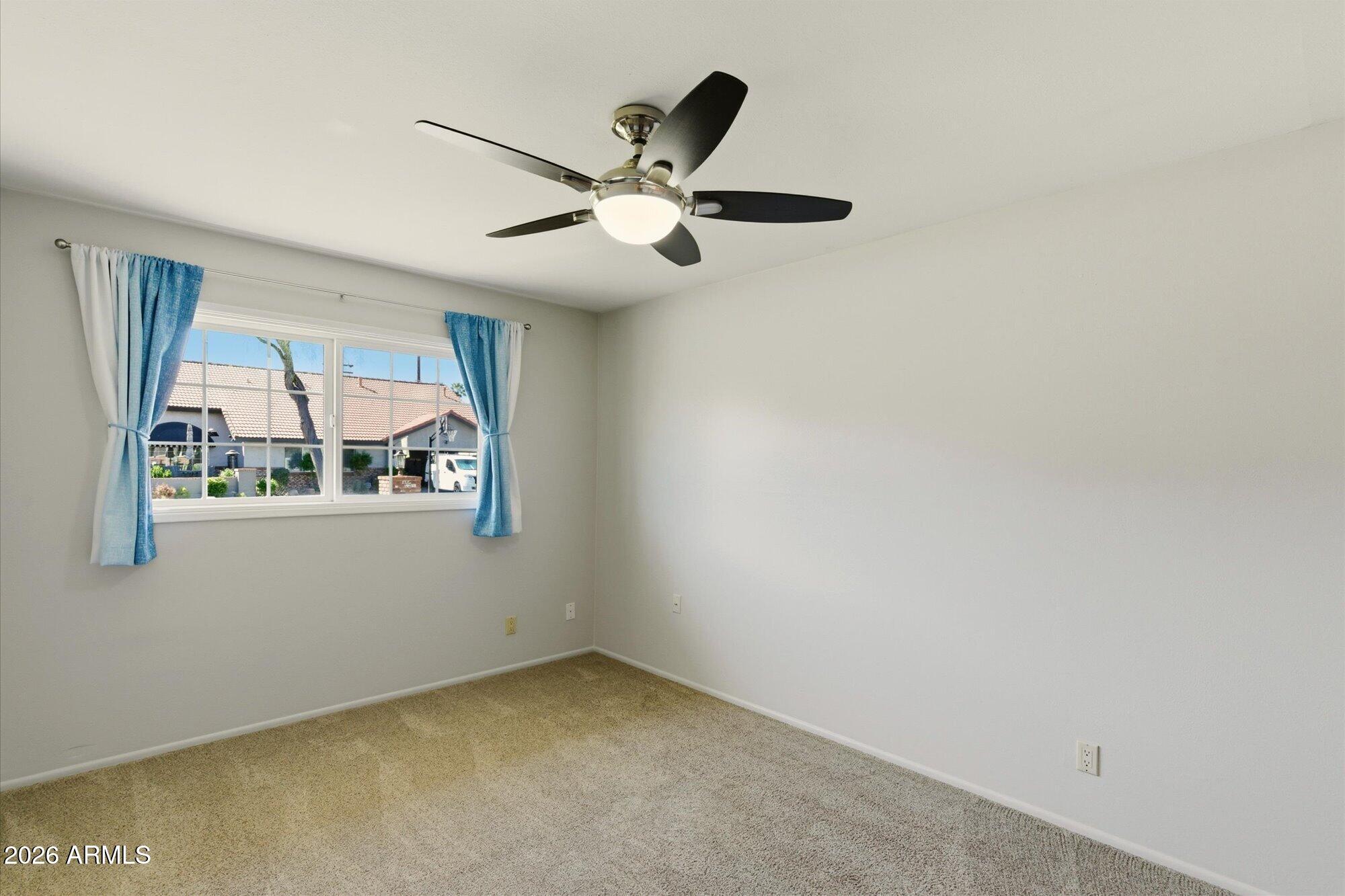 514 W HAYWARD Avenue
