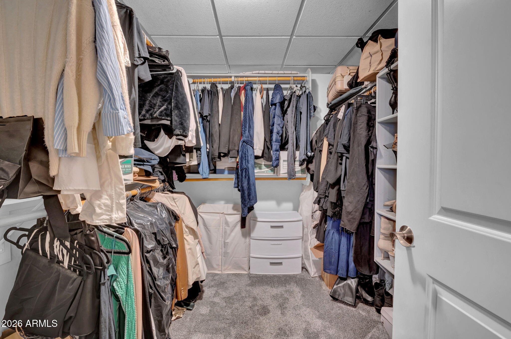 1 E LEXINGTON Avenue 1001