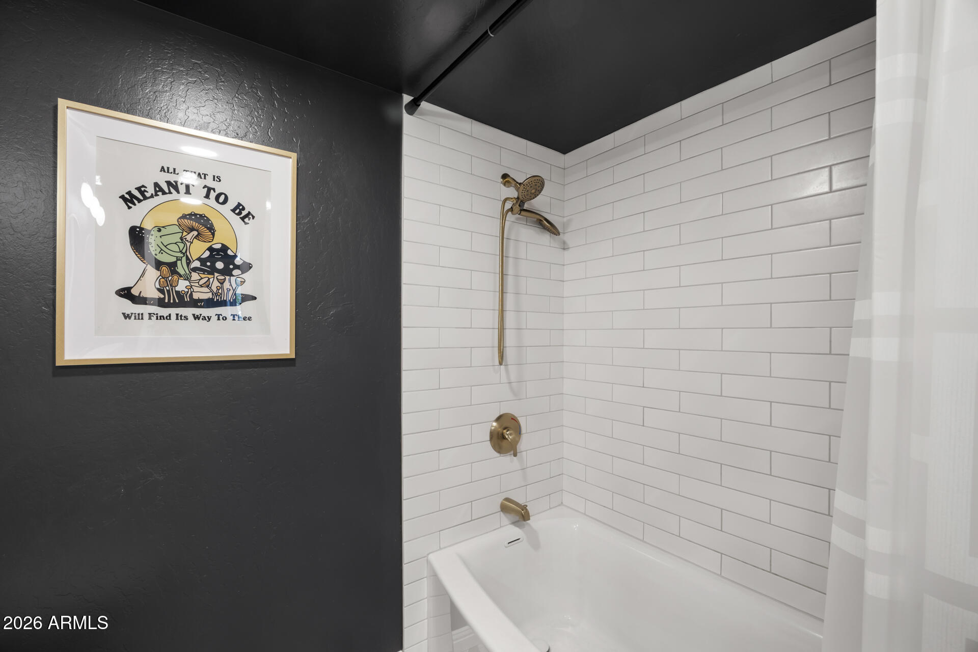 626 W GIBRALTAR Lane