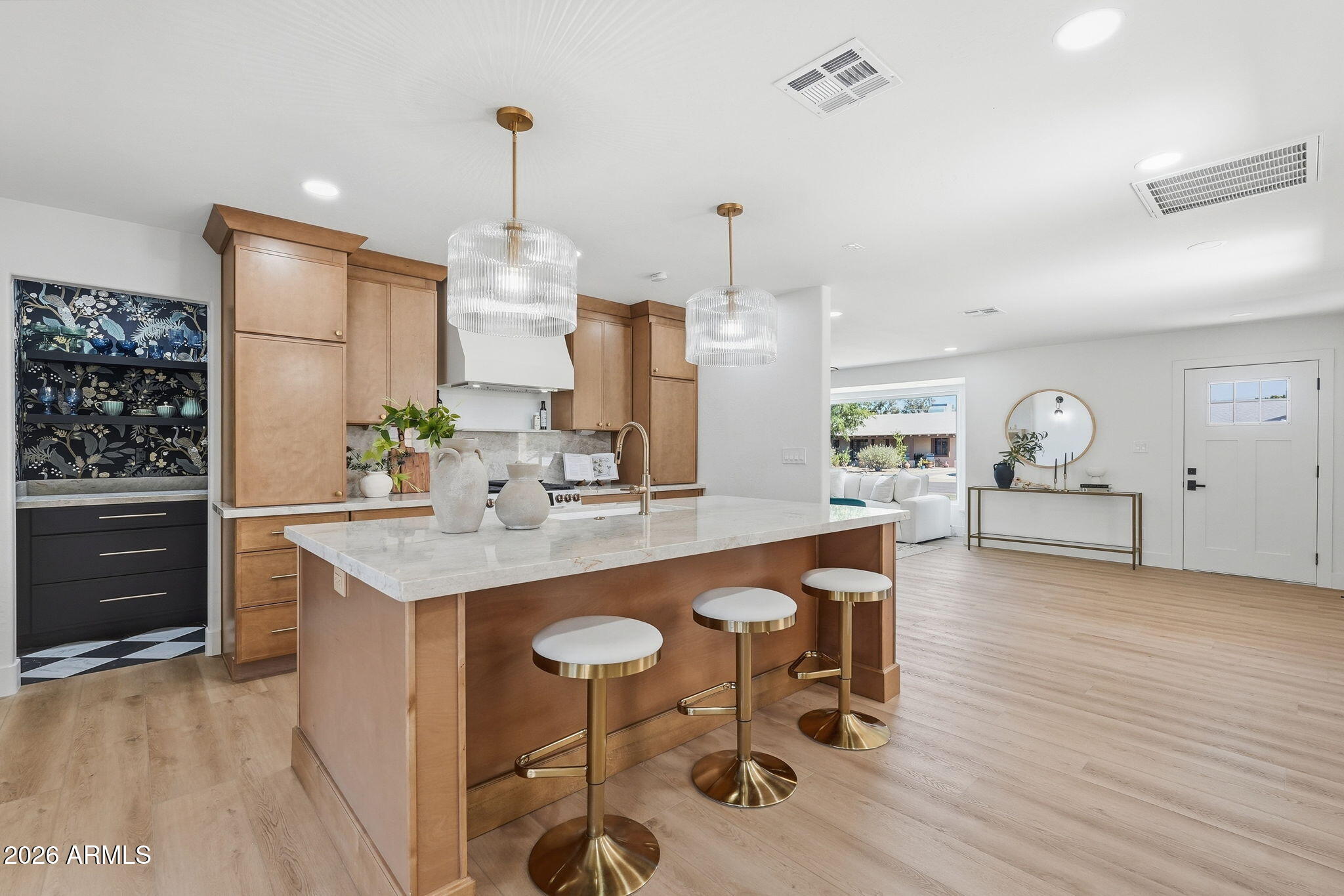 933 E CAVALIER Drive
