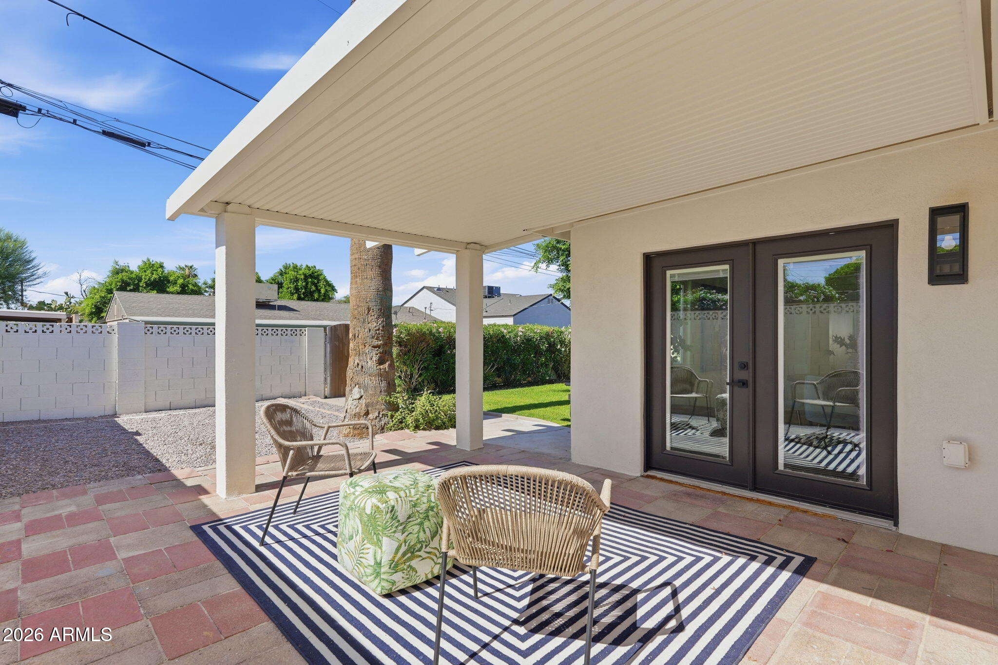 933 E CAVALIER Drive