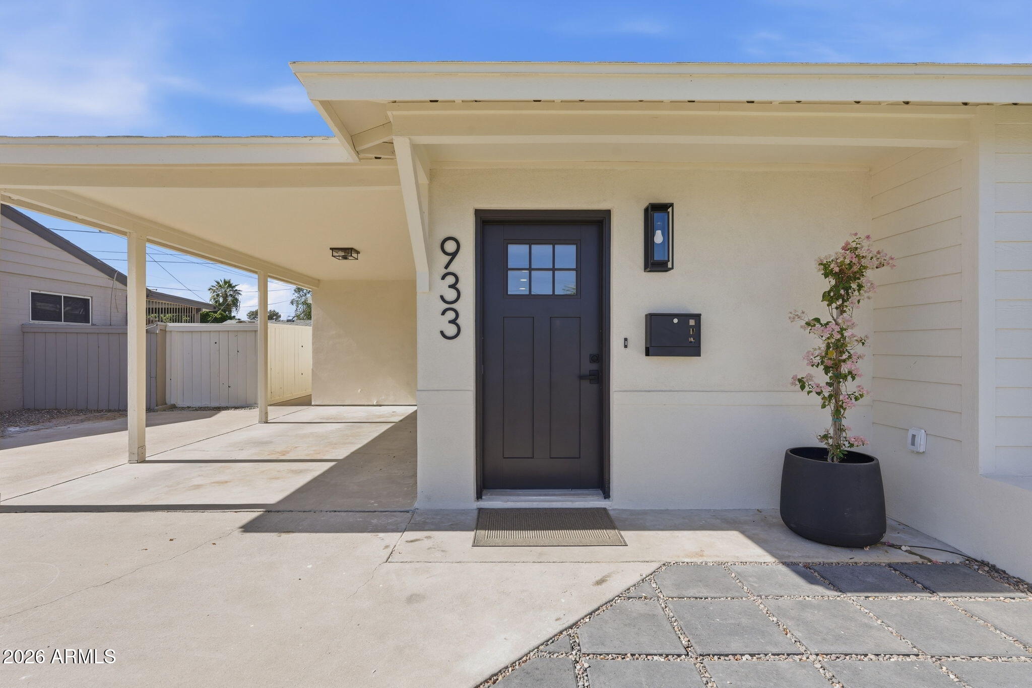 933 E CAVALIER Drive
