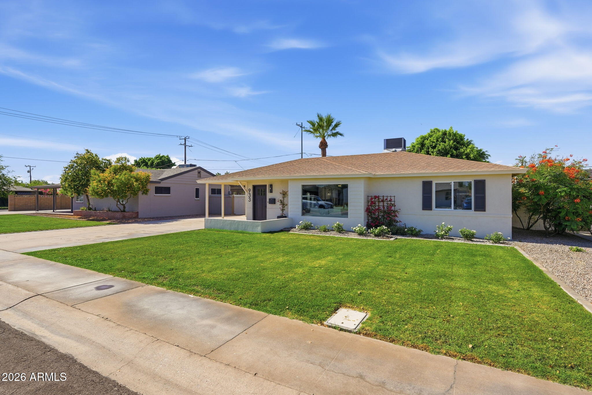 933 E CAVALIER Drive