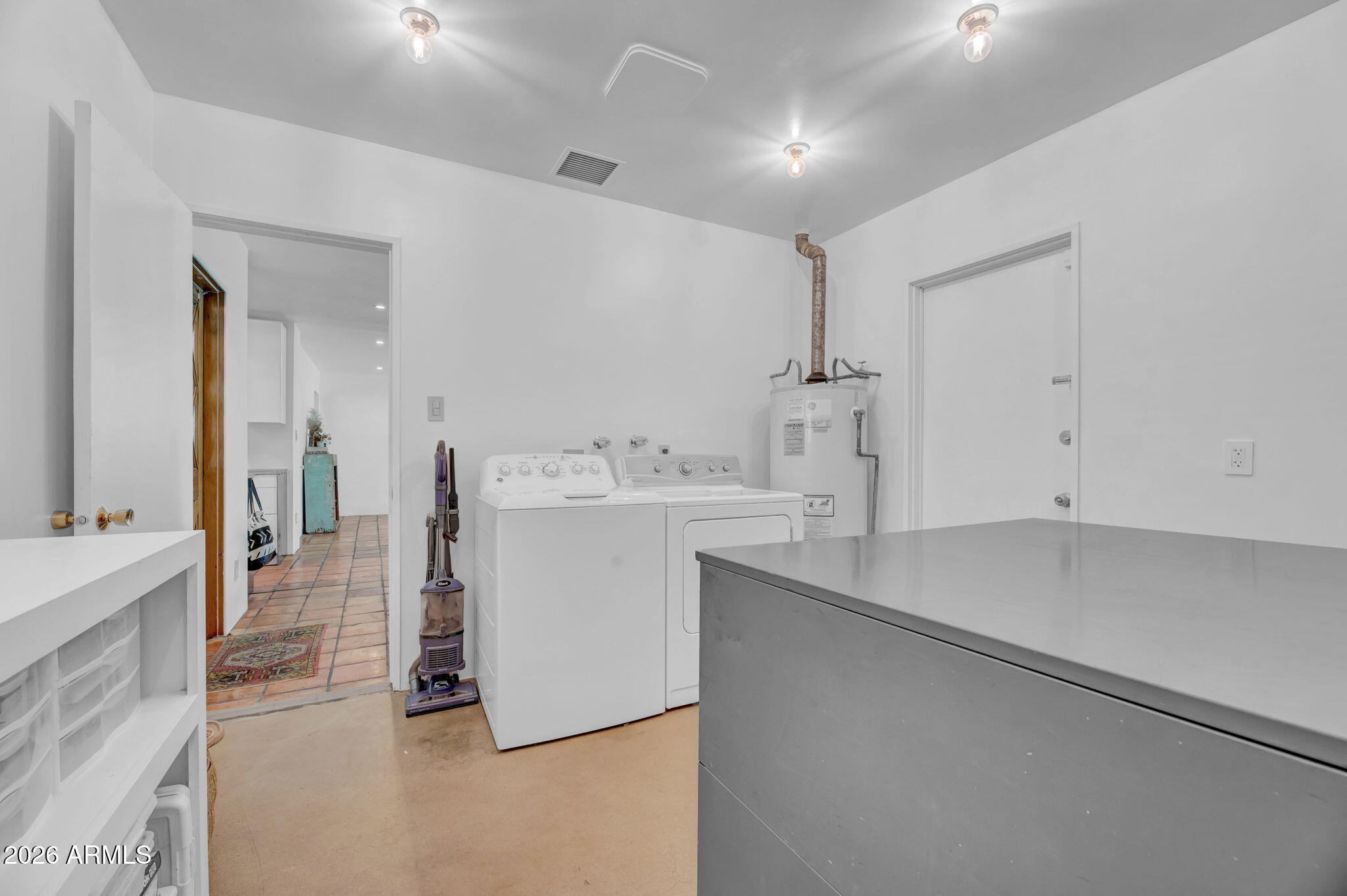 309 E KEIM Drive