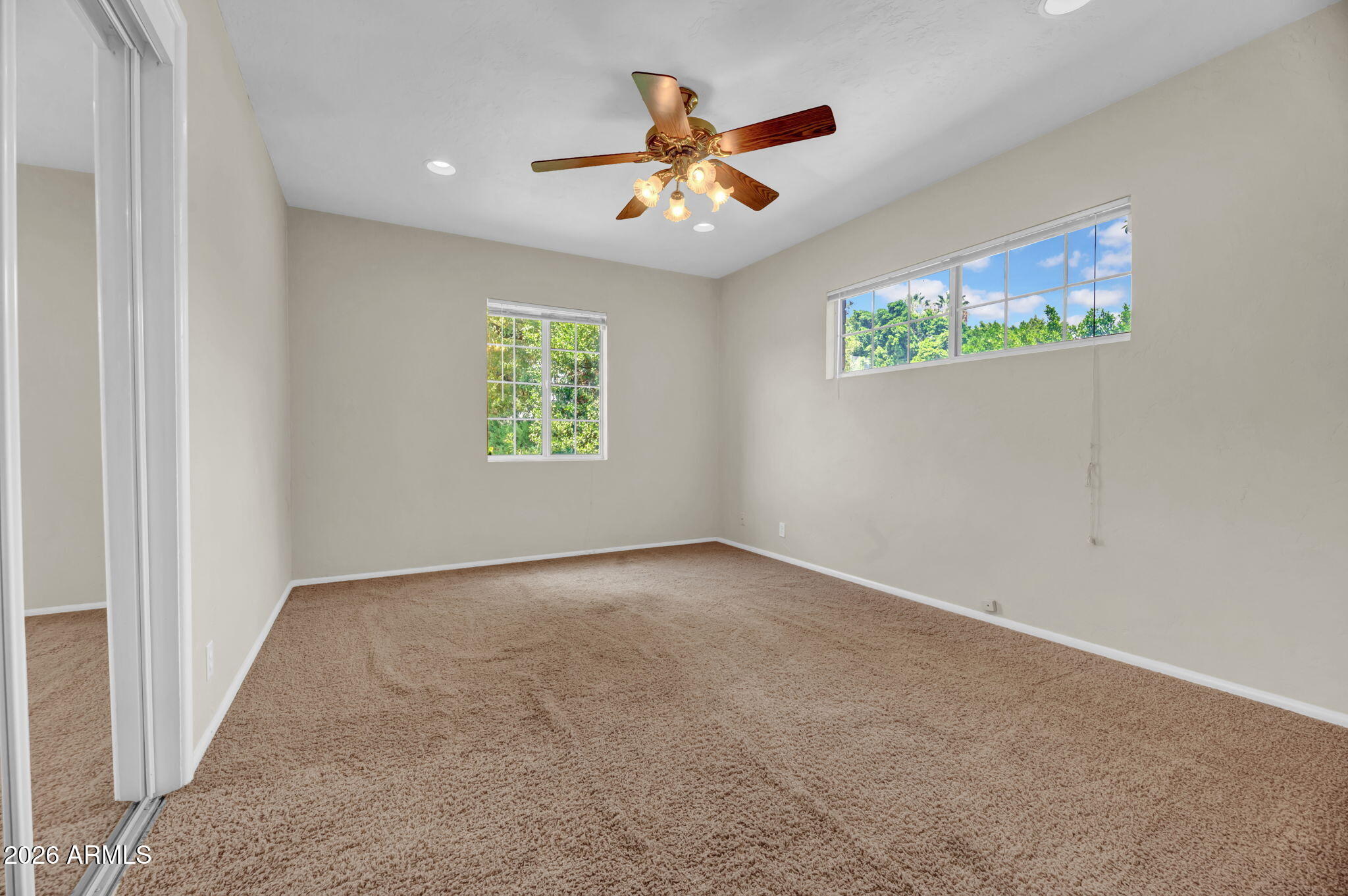 3101 E Mariposa St