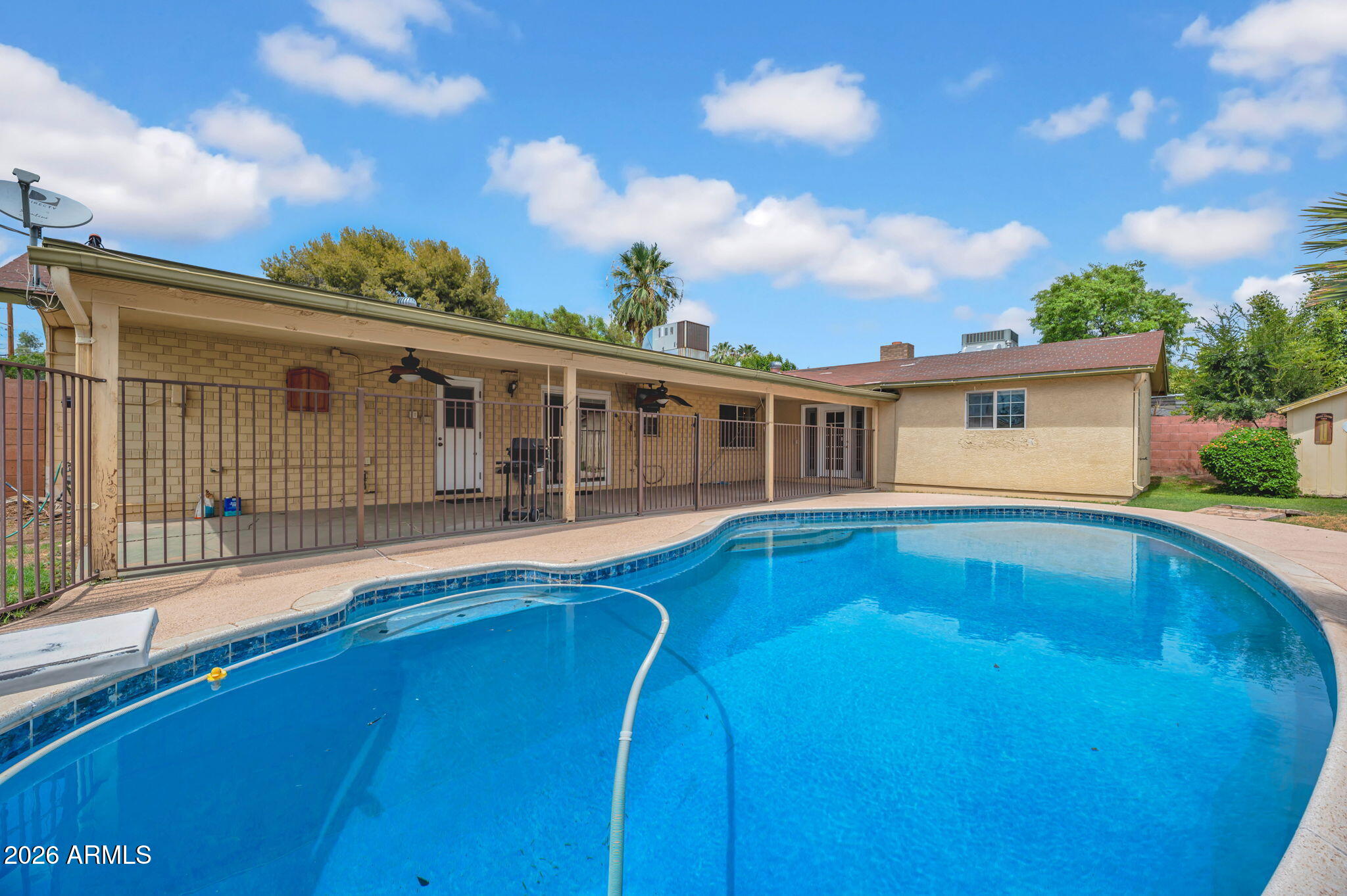 3101 E Mariposa St