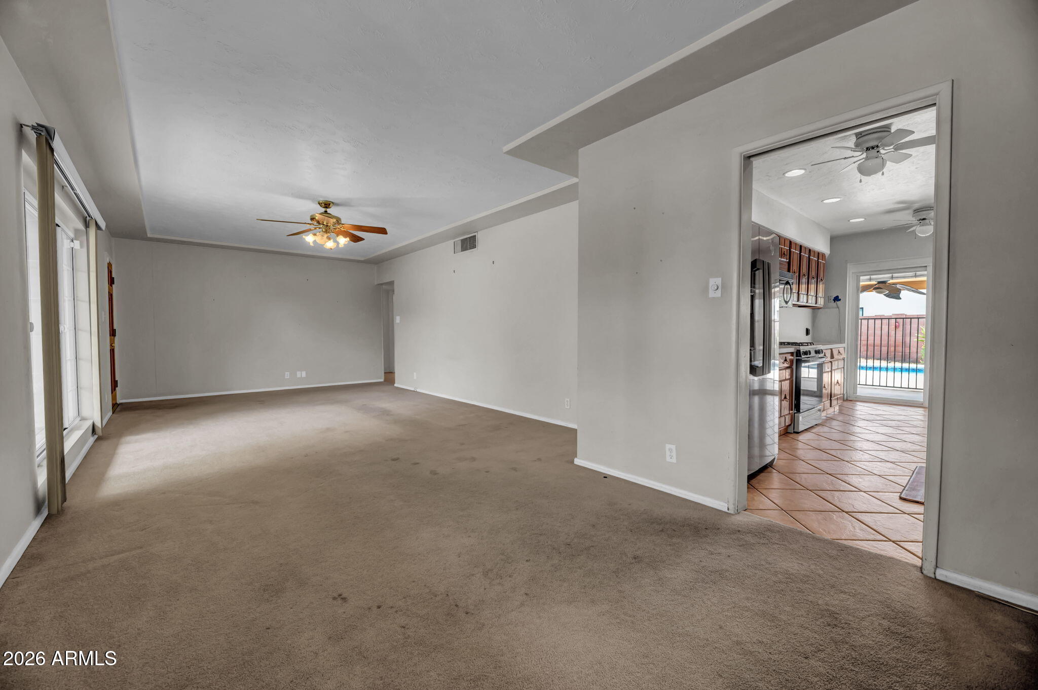 3101 E Mariposa St