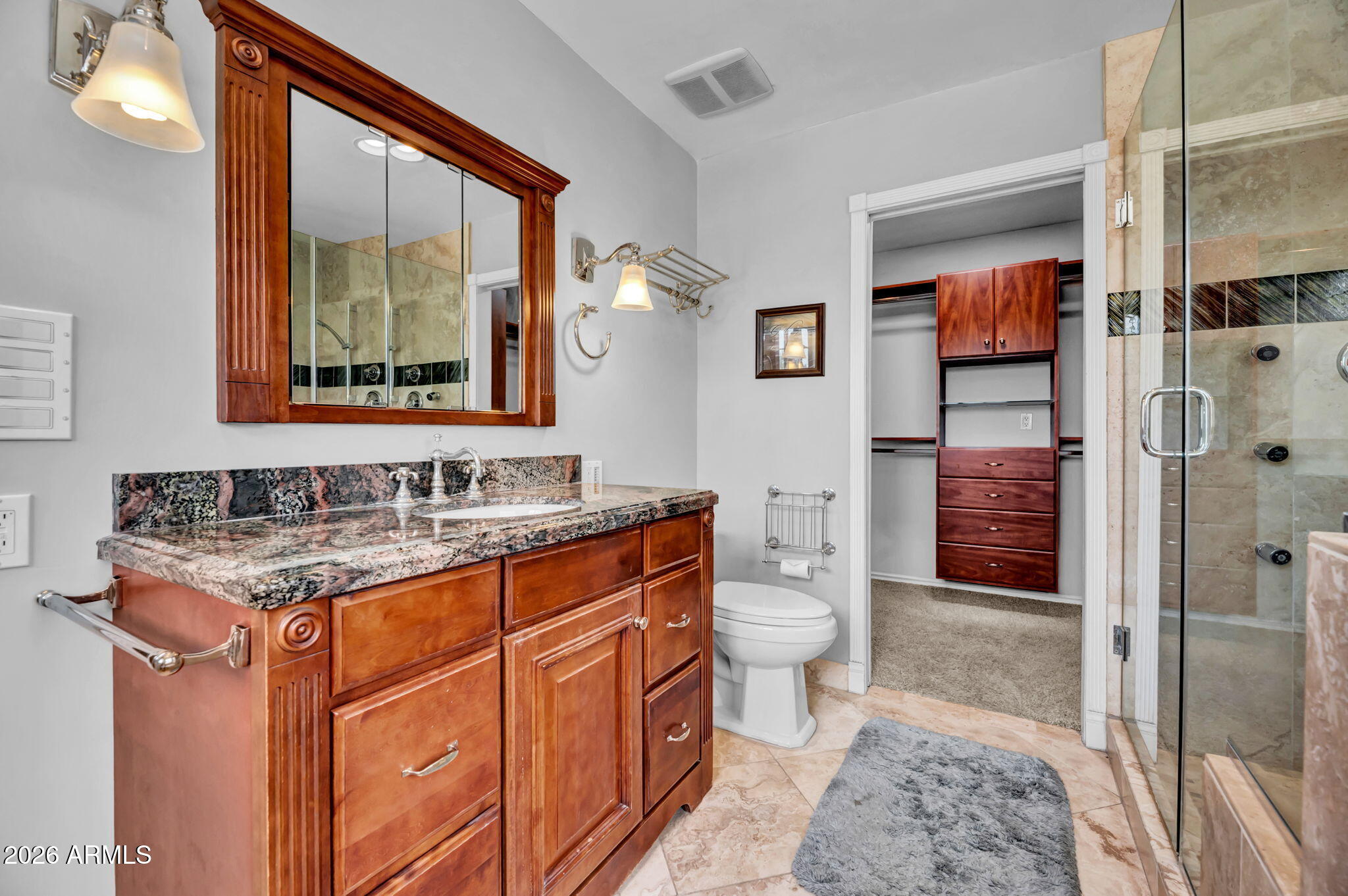 3101 E Mariposa St