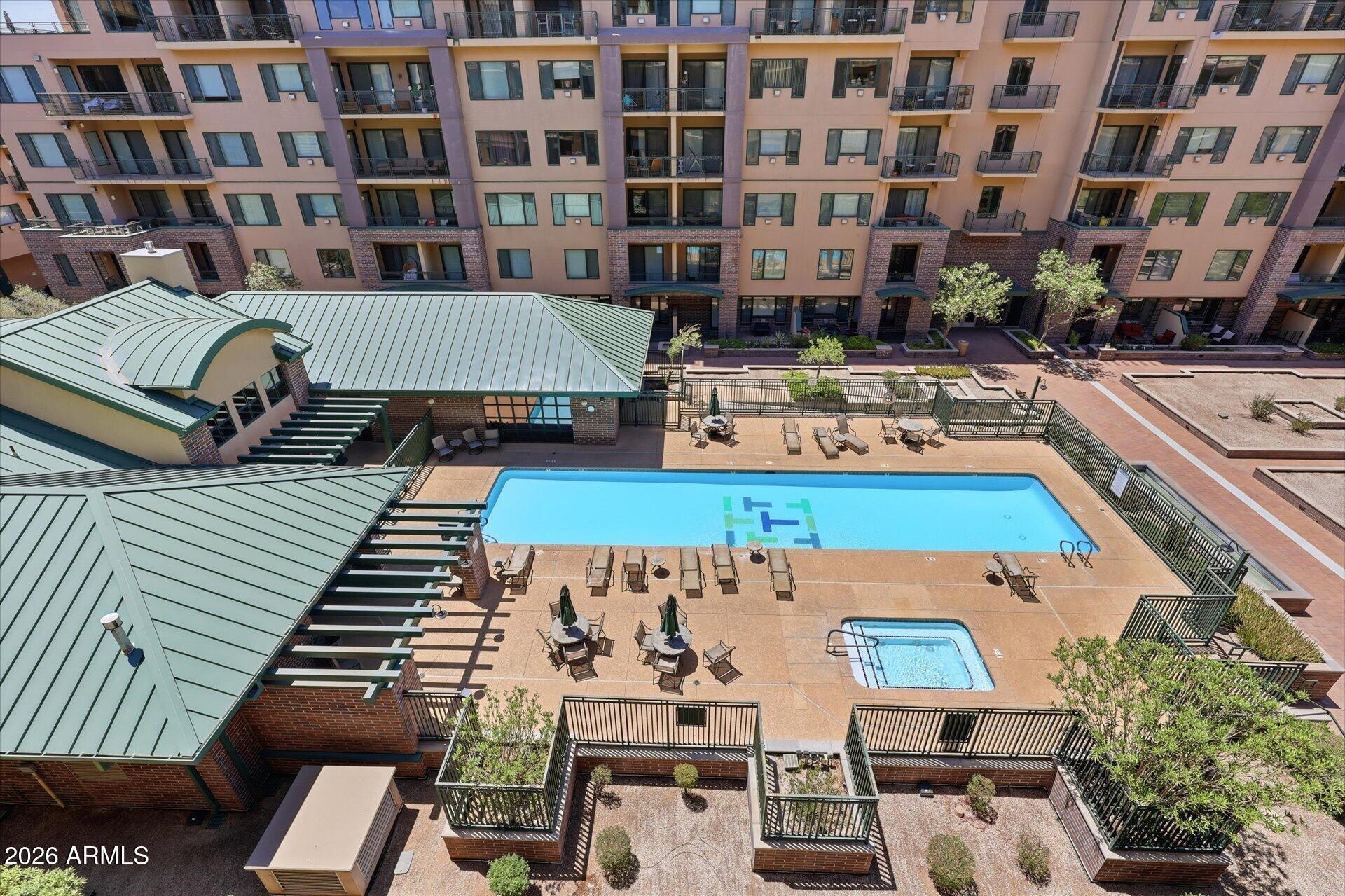 17 W VERNON Avenue 507