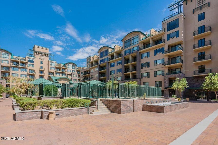 17 W VERNON Avenue 507