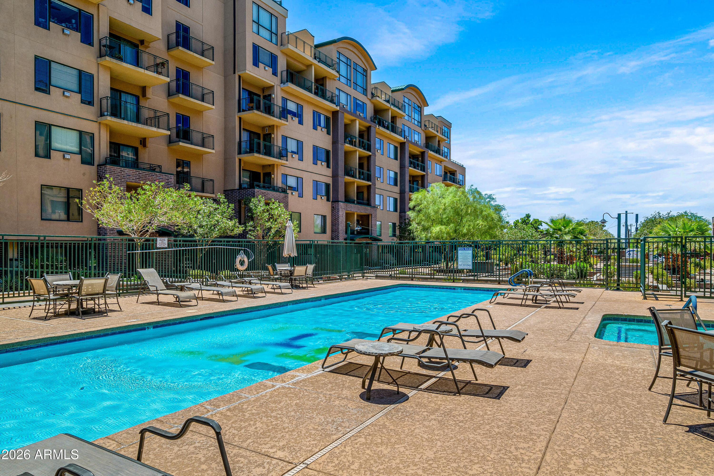 17 W VERNON Avenue 507