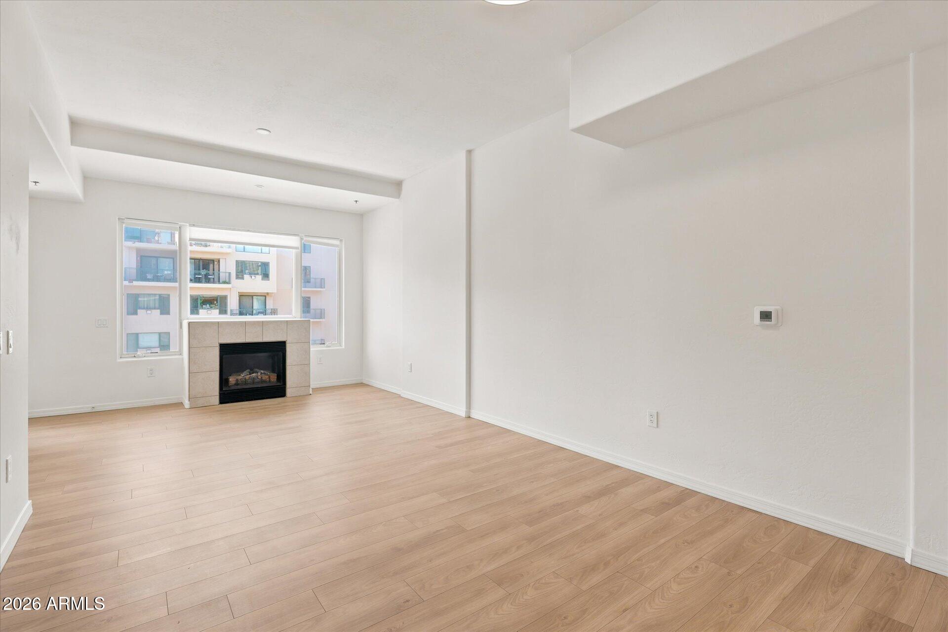 17 W VERNON Avenue 507