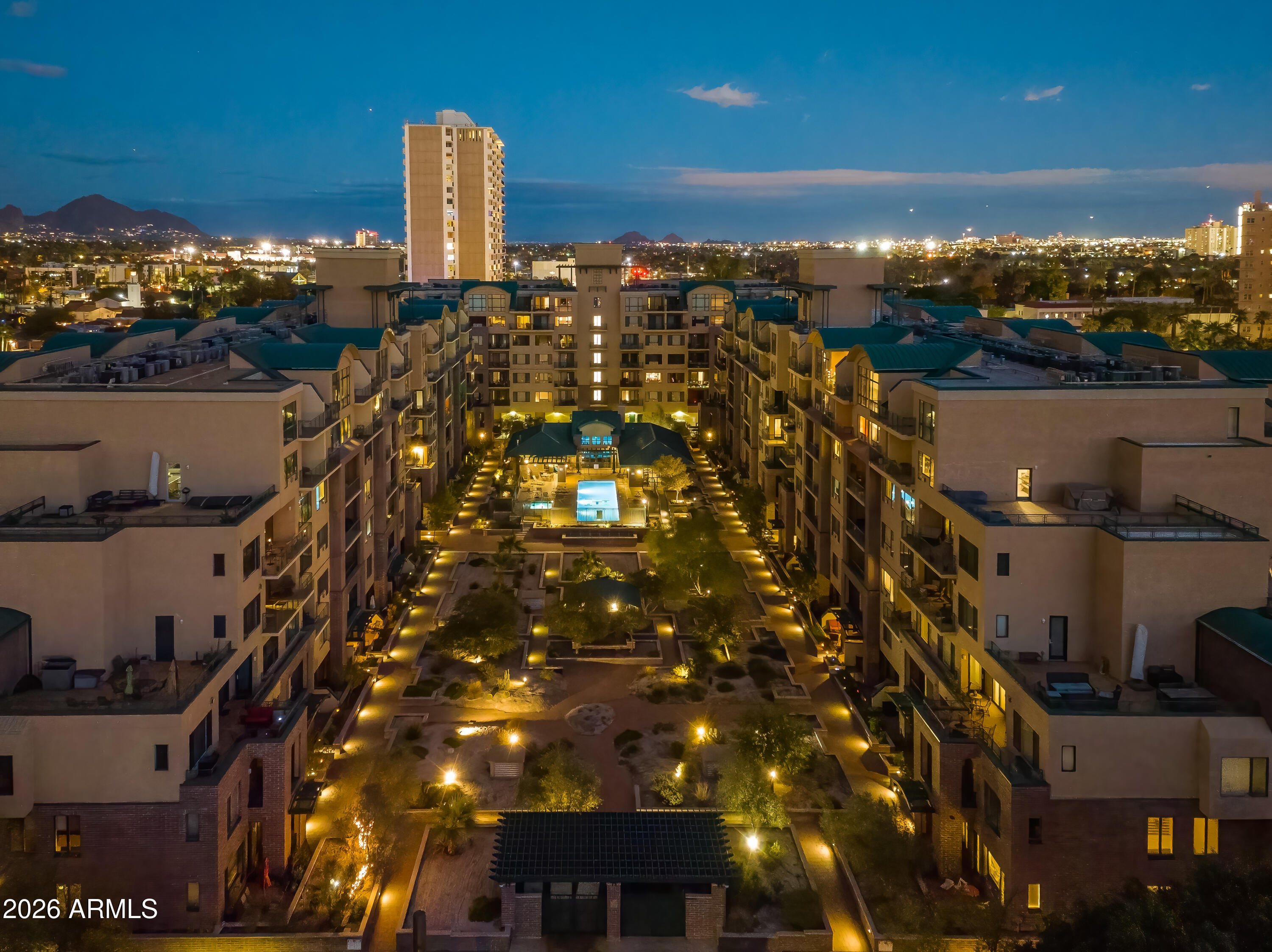 17 W VERNON Avenue 507