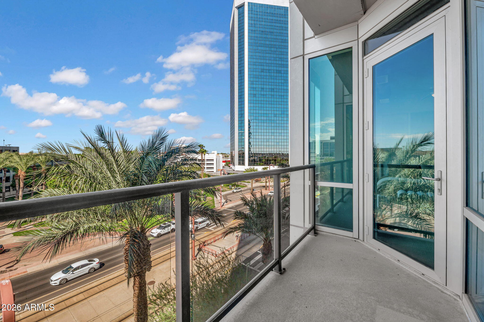 1 E LEXINGTON Avenue 410
