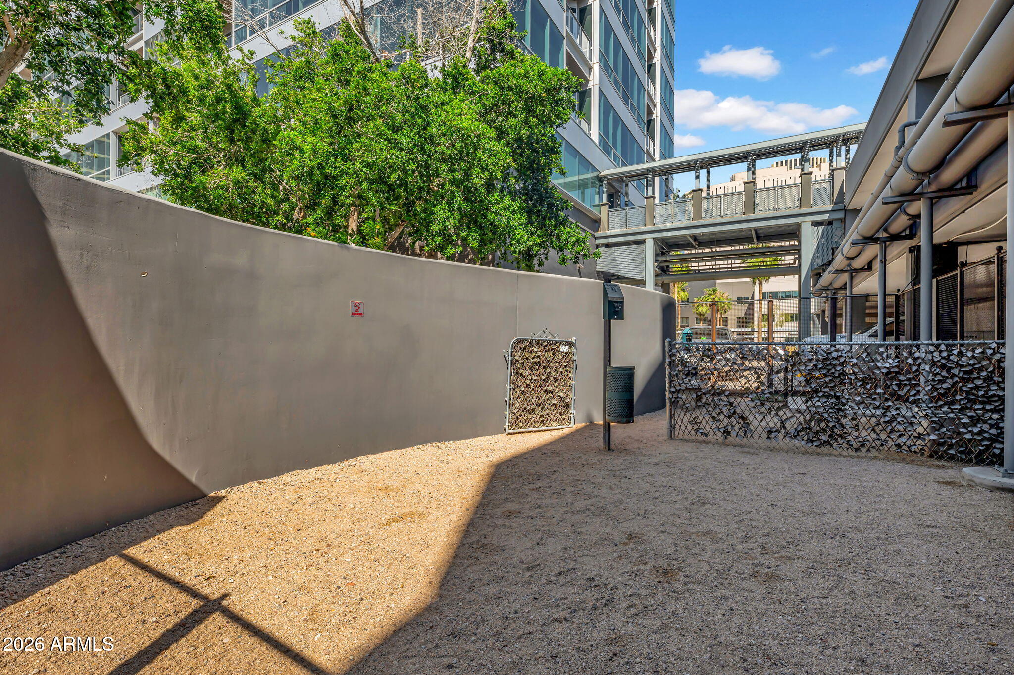 1 E LEXINGTON Avenue 410