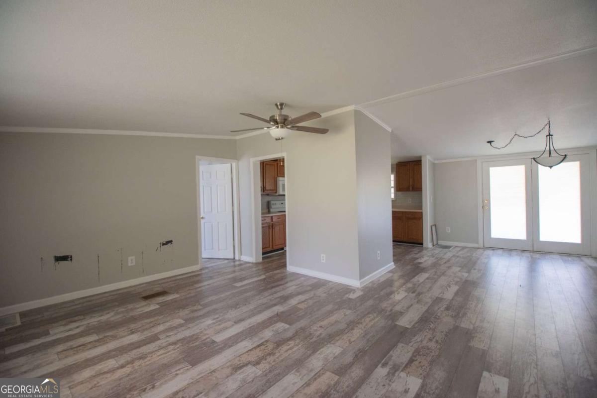 190 Forest Lake Drive