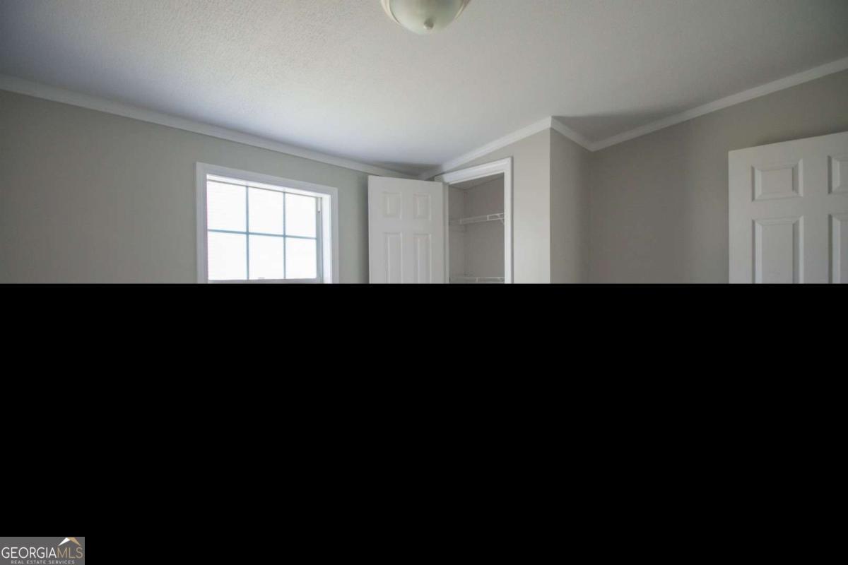 190 Forest Lake Drive