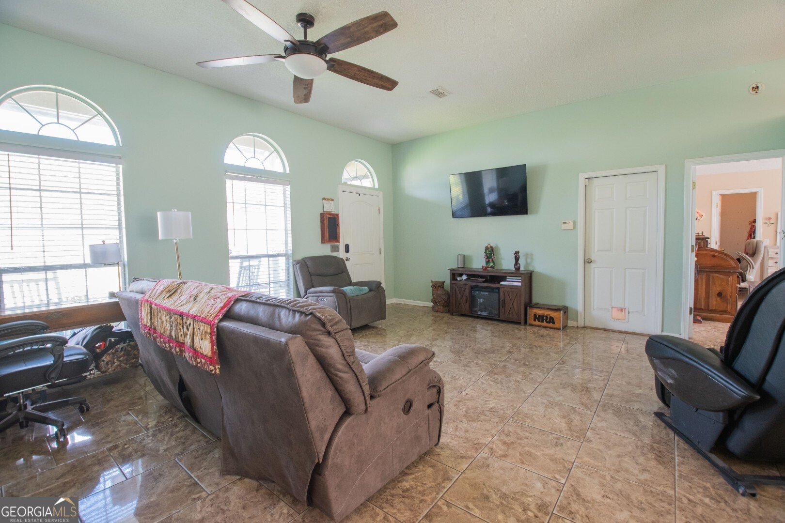 208 McQueen Circle, St. Marys