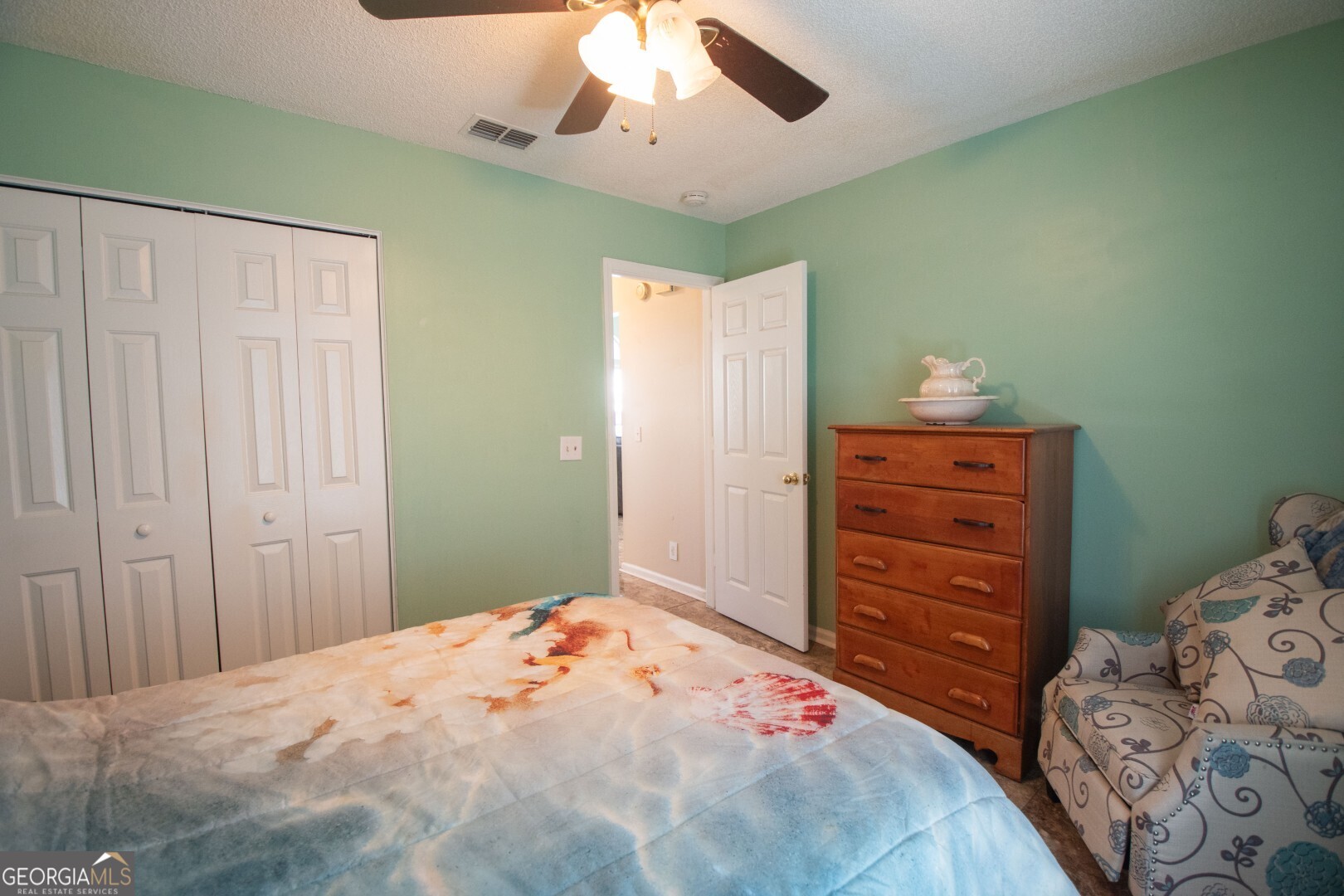 208 McQueen Circle, St. Marys