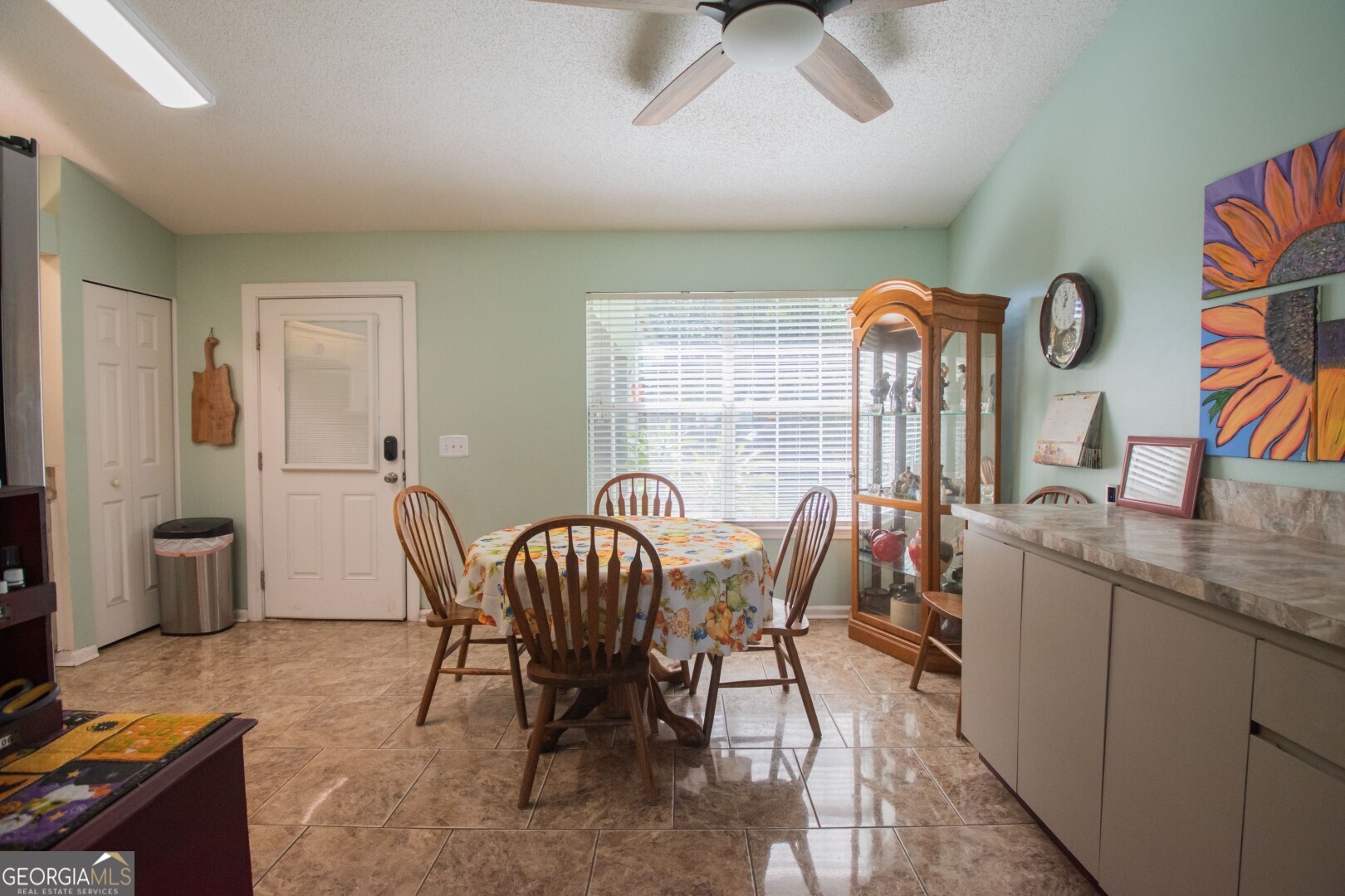 208 McQueen Circle, St. Marys