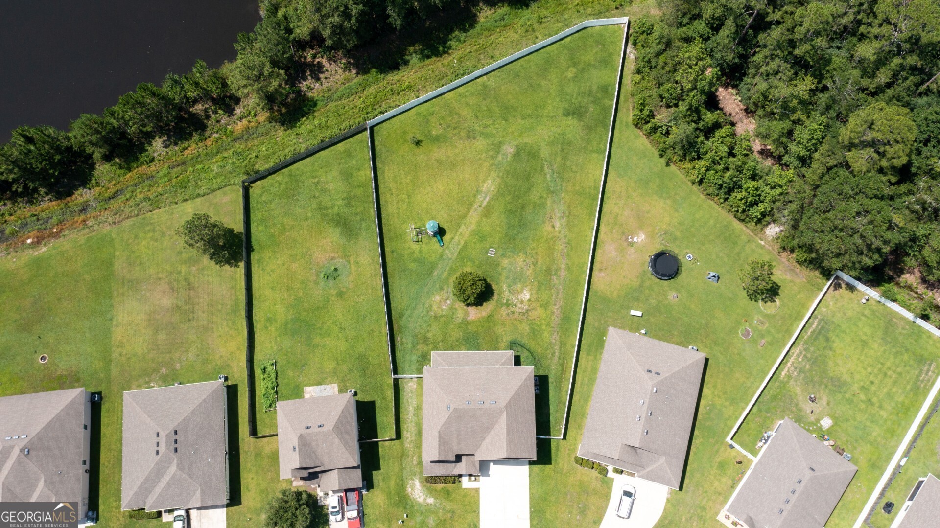118 Walnut Way