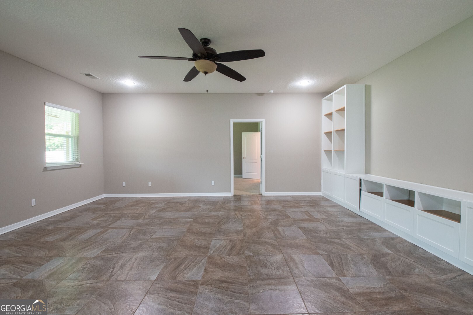118 Walnut Way